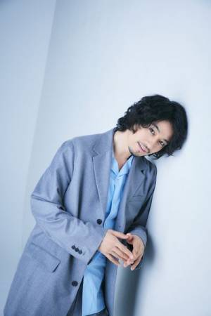 斎藤工・上野樹里が信念を貫くために心掛けていること「社会に感じる違和感を大切にしたい」