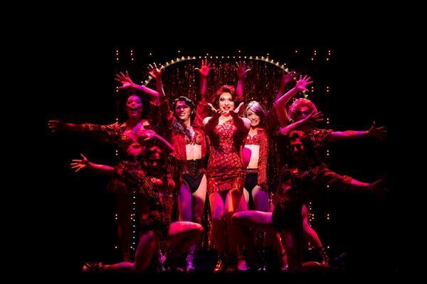 懐かしさと新しさが入り混じった待望の再々演 ミュージカル『キンキーブーツ』ゲネプロレポート