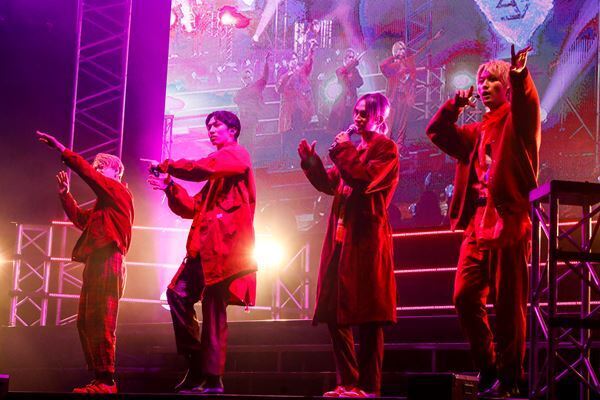 SUPER★DRAGON、毎年恒例『DRA FES』2年ぶりに有観客開催「BLUEからのエネルギーを倍返しにしていきたい」