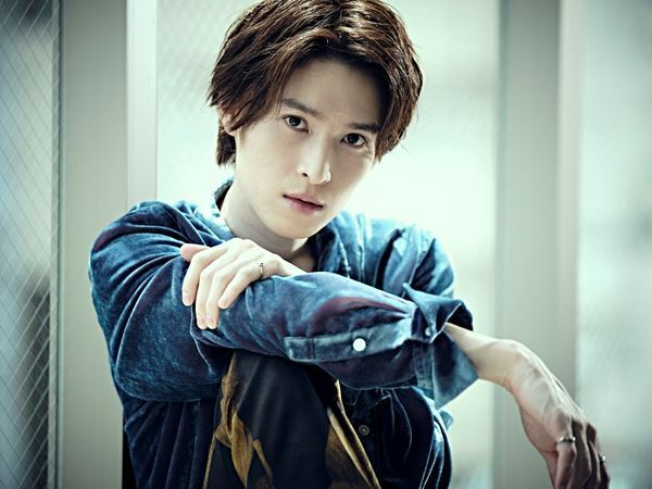 阪本奨悟、4月にバンドを従えたワンマンライヴを開催