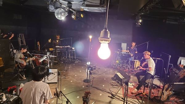 ライブハウスが“ライブ配信”を続ける理由は？　新代田FEVERの場合「バンドとお客さんと店は対等であるべき」