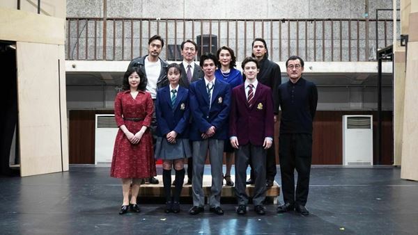 開幕間近！ ミュージカル『ブラッド・ブラザーズ』吉田鋼太郎、柿澤勇人、ウエンツ瑛士ら稽古場お披露目会&取材会レポート