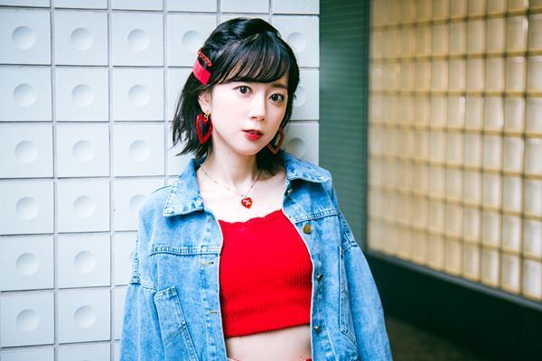 工藤晴香の来たる夏、新たな挑戦が詰まった初シングル『Under the Sun』を語る