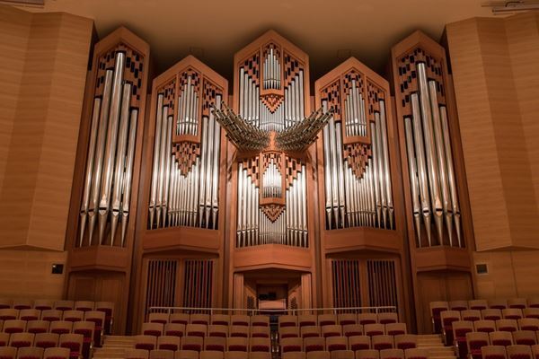 “楽器の王様”の魅力を堪能。「サントリーホールでオルガンZANMAI!」が今夏開催