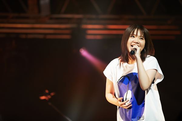 吉岡聖恵、初のオンラインソロイベントでNakamuraEmi、wacci橋口洋平とコラボ「すごく楽しい時間でした！」