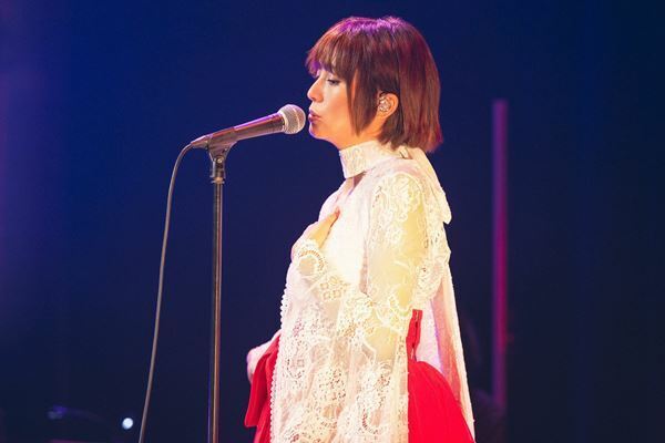 柴咲コウ、3年ぶりバースデーライブのオフィシャルレポート到着「後悔のないように生きたい」