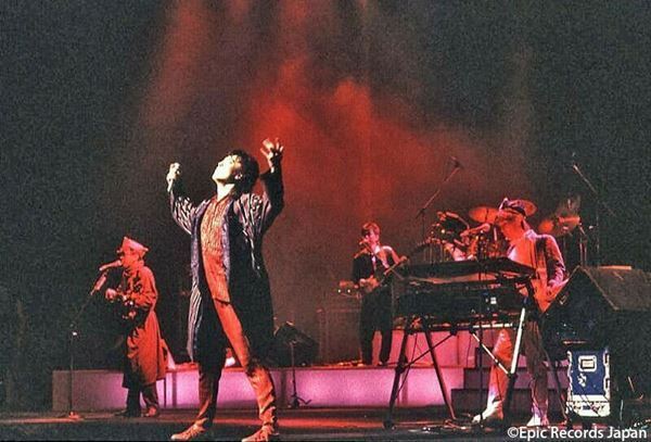 TM NETWORK、2月リリースライブベストに未発表曲「17 to 19」収録　告知動画も公開