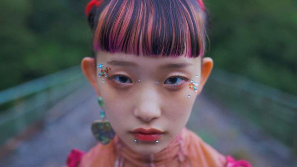 水曜日のカンパネラ、新体制初の新曲「アリス」「バッキンガム」MV同時公開