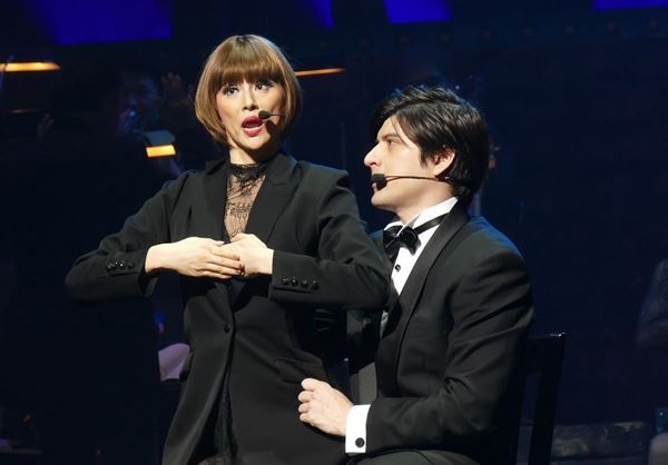 米倉涼子、舞台初演出で「夢と希望でいっぱい」　共同プロデューサー城田優との相性も抜群SHOWTIME上演中