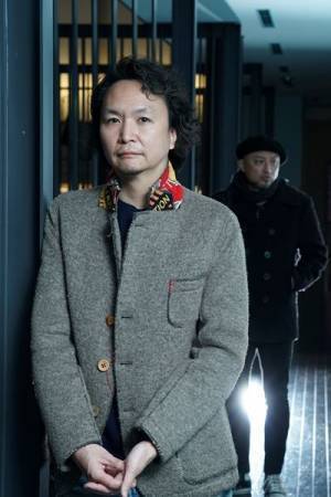 視界が広がる感覚を『セールスマンの死』長塚圭史×山内圭哉インタビュー