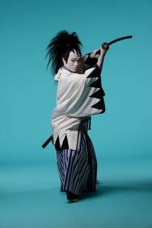 手塚治虫原作の新作歌舞伎『新選組』中村歌之助＆中村福之助の扮装ビジュアル公開