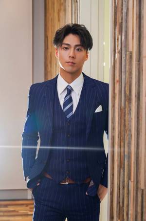 丘山晴己×小野塚勇人×山口乃々華 韓国発ミュージカル『INTERVIEW』への挑戦を語る