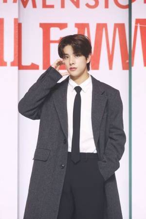 ENHYPEN、1st Studio Album『DIMENSION：DILEMMA』と抱負を語る「最も注目されるK-POPグループに」