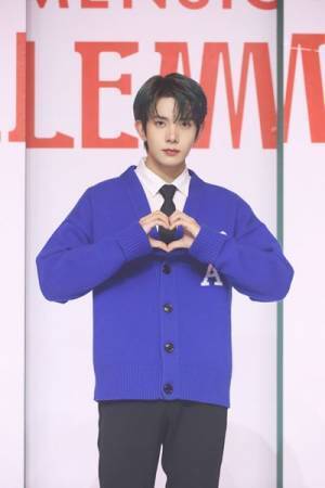 ENHYPEN、1st Studio Album『DIMENSION：DILEMMA』と抱負を語る「最も注目されるK-POPグループに」