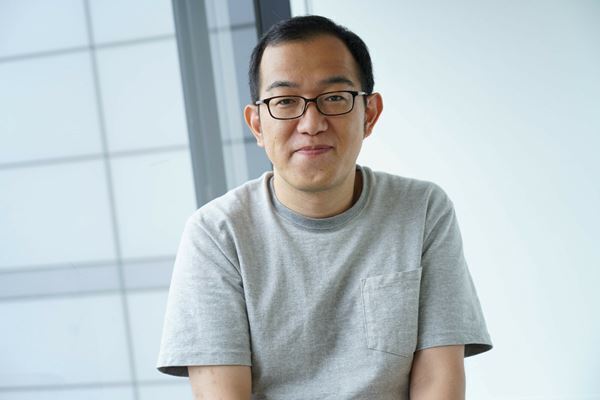 「発明したものを、実用化したい」上田誠が語る『あんなに優しかったゴーレム』再演