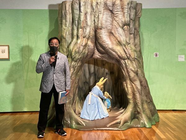 シリーズ第1作の彩色画全点を日本初公開　『出版120周年　ピーターラビット(TM)展』世田谷美術館で開幕