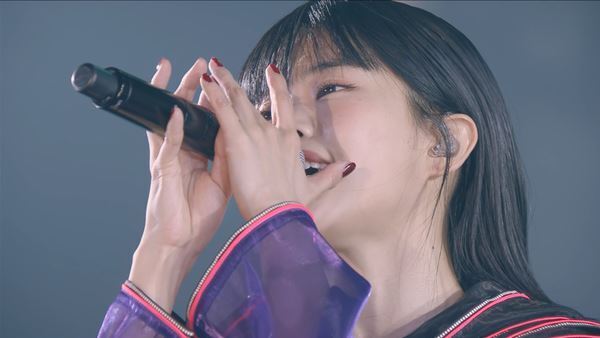 BiSH、ファン人気の高い「スパーク」ライブ映像を初公開