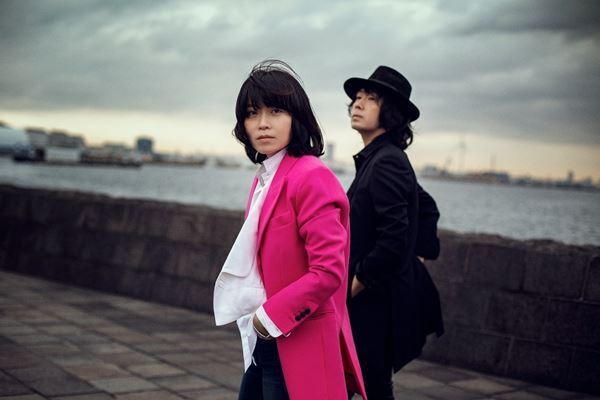 LOVE PSYCHEDELICOデビュー20周年ツアー東京公演がパッケージ化、直筆サイン入りグッズ付きの限定盤も