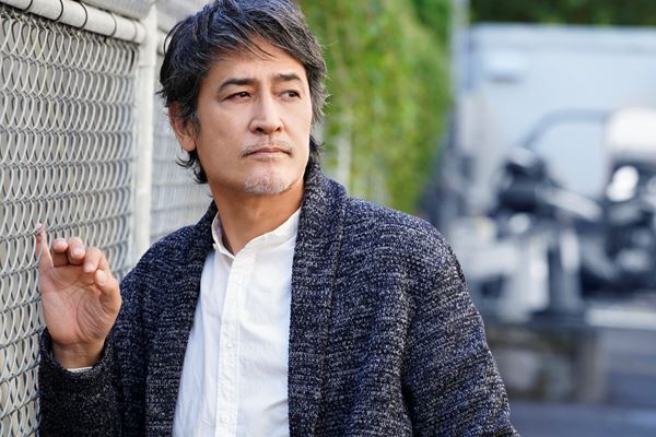 舞台『キオスク』出演、橋本さとしインタビュー　「僕たちがいるべき場所はここなんだ」と感じた日々