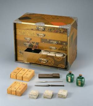 金色のグラデーションで人々を魅了『蔵出し蒔絵コレクション』9月10日より開催