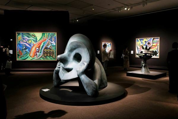 史上最大規模の『岡本太郎展』をレポート！　既成概念を打ち壊し幅広く活躍したその活動の全貌に迫る