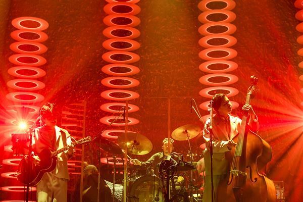 くるり、結成25周年記念ライブ『くるりの25回転』東京公演を配信決定