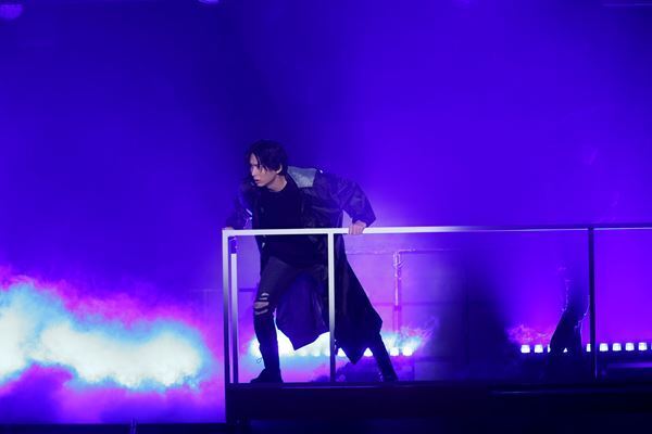 校條拳太朗×杉江大志×佐々木優佳里による『WORLD』シリーズ最新作『WORLD ～Run for the Sun～』開幕