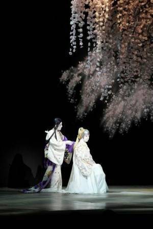 清々しくも最強のシスターフッド・ストーリー　「七月大歌舞伎」第三部『風の谷のナウシカ』