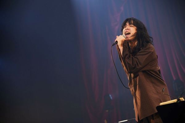 【独占レポート】銀杏BOYZツアーファイナル札幌公演「どんな環境にいる人でも、この時間だけは全てを忘れて音楽を楽しんで欲しい」