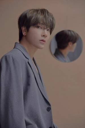 韓国映画『オオカミの誘惑』SUPERNOVAユナク演出で舞台化　主演は中山優貴＆カラムのダブルキャスト