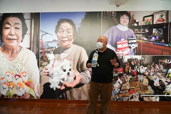 誰の家にもきっとある！愛すべき「おかんアート」の魅力に迫る 　『Museum of Mom’s Art ニッポン国おかんアート村』東京都渋谷公園通りギャラリーで開催中