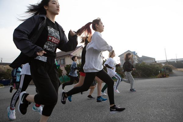 BiSH、BiS、豆柴の大群らが描き出すリアルな人間ドラマ　『らいか ろりん すとん -IDOL AUDiTiON-』好評デジタル配信＆DVD発売中