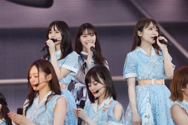 乃木坂46の10周年バースデーライブに14万人が熱狂　生駒里奈、西野七瀬、白石麻衣らOGメンバーもサプライズ登場