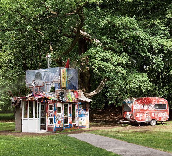 およそ500点の圧倒的なボリュームと密度！『大竹伸朗展』11月1日より開催