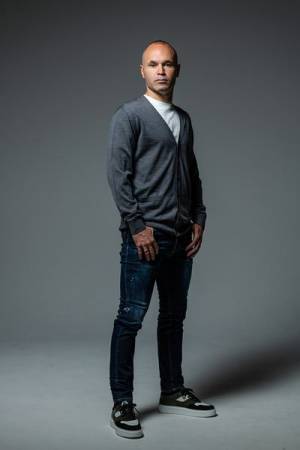 アンドレス・イニエスタの考えから学ぶ　書籍『イニエスタ・ジャパン！ 日本に学んだ 人生で大切なこと』2022年2月発売決定