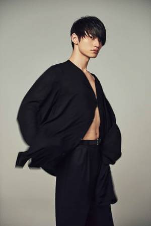 SKY-HI、ホールツアーのライブ映像4本を期間限定でプレミア公開！　本人もチャットに登場