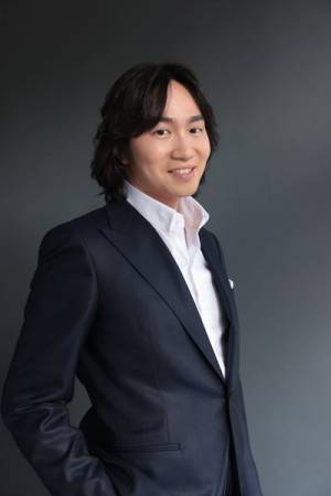 原点に立ち返りつつ未来を見据える！ 世代を牽引する旗手・阪田知樹が節目に贈る王道プログラム