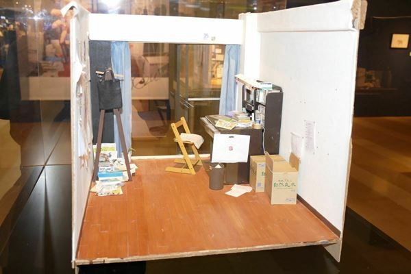 超リアルなミニチュアで話題沸騰のMozu　初の個展『Mozu アートワーク -ちいさなひみつのせかい-』が東京で開催