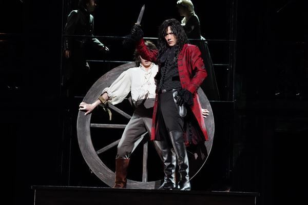 稲垣吾郎が苦悩する死刑執行人を好演『サンソン ─ルイ16世の首を刎ねた男─』ゲネプロレポート