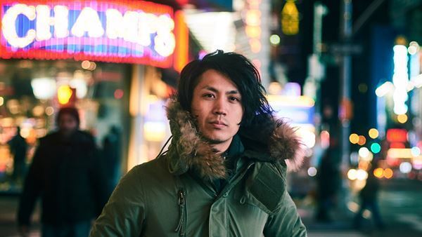 他者に手渡していける演劇を―範宙遊泳『心の声など聞こえるか』山本卓卓インタビュー