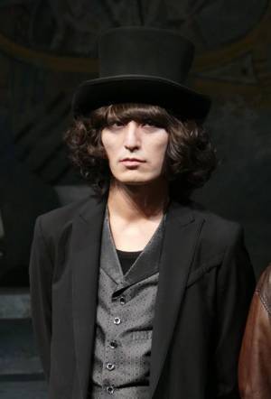 山田裕貴、父の婚約者を愛してしまう役「苦しいですよ」　寺山修司・未上演の音楽劇『海王星』開幕