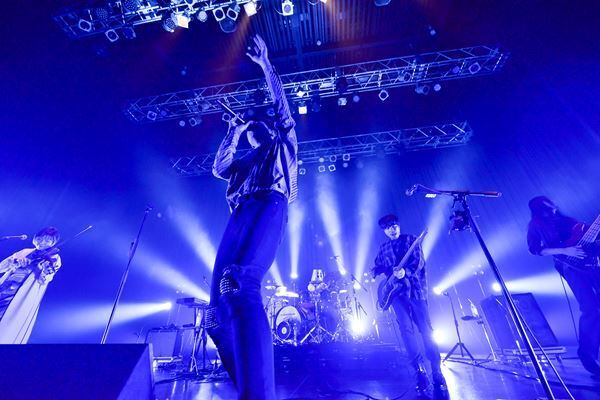 Zepp Tokyoラスト3Daysオフィシャルレポ、年末恒例『GT』復活でフレデリック、アルカラ、BIGMAMAら競演