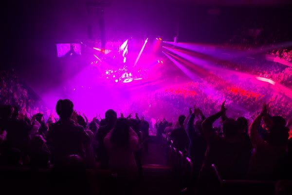 浜田省吾、武道館公演オフィシャルレポ到着　40年前と同じ場所＆セットリストで伝説のライブを完全再現