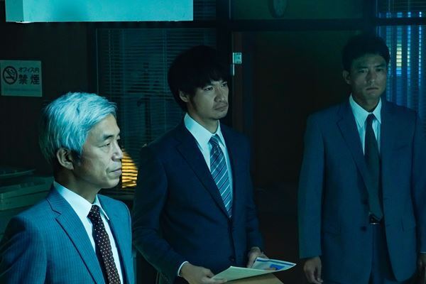 WOWOW『邪神の天秤』捜査の進展に連れ変化していく公安部メンバーたちの人間関係
