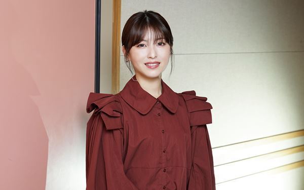 浜辺美波が音声ガイドに初挑戦！「『ゴッホ展』の魅力を伝えるだけでなく、自分でも何かを掴みたい」