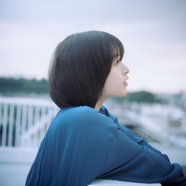 森七菜の新曲「深海」はYOASOBI・Ayaseプロデュース、20歳バースデー生配信も決定