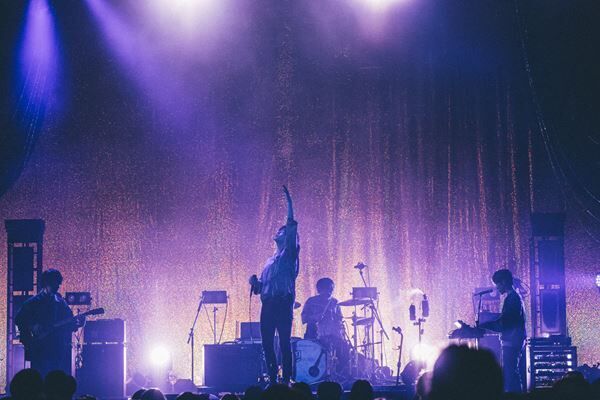 フレデリック 須田景凪 シーン最前線を走る2組のオフィシャルライブレポ到着 またいつかやりましょう 22年2月8日 ウーマンエキサイト 4 10