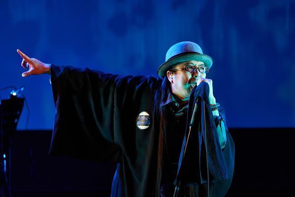 元WANDS上杉昇、“今聴きたい、聴かせたい曲”を届ける30周年ツアー開催中