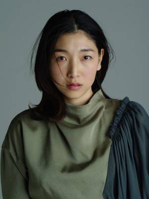 森山直太朗、安藤サクラとコラボした「最悪な春 feat.安藤サクラ」弾き語り映像公開