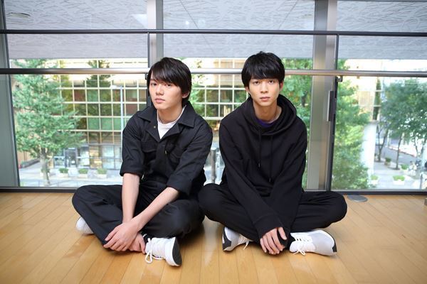 「ぶつかりあって生まれる熱量を届けたい」 『オレステスとピュラデス』鈴木仁×濱田龍臣インタビュー